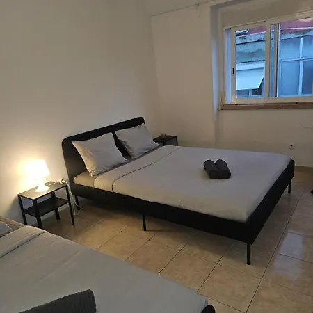 Spacious Guest בית אירוח ליסבון