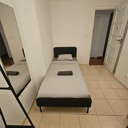 Spacious Guest Проживание в семье *
