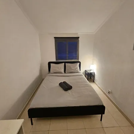 בית אירוח Spacious Guest ליסבון