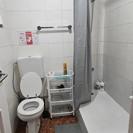 Spacious Guest * ליסבון