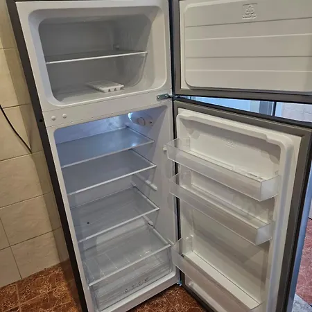 Spacious Guest בית אירוח *