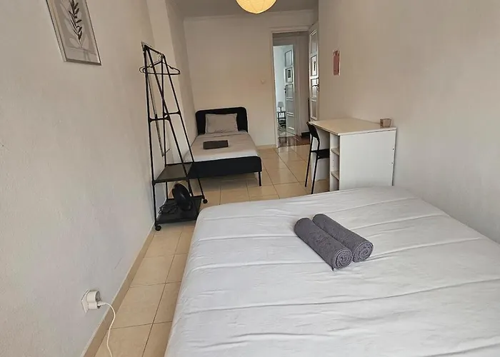 ホームステイ Spacious Guest リスボン