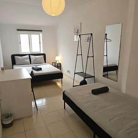 Spacious Guest Kwatera prywatna