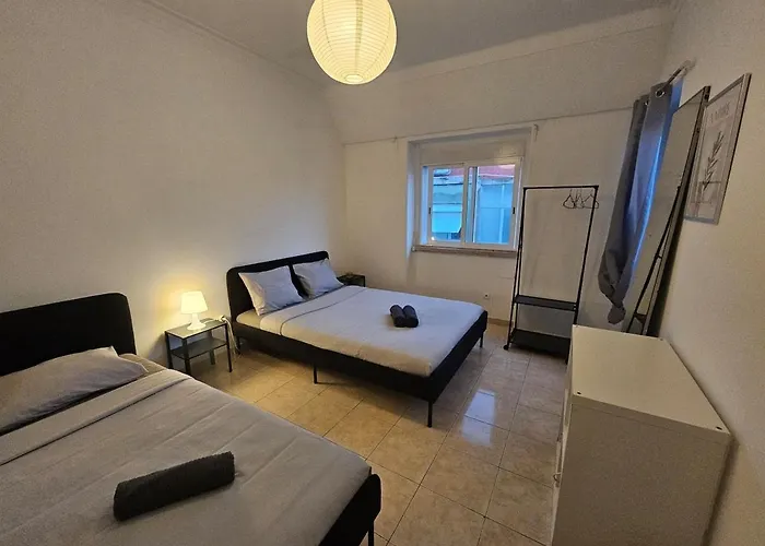 Spacious Guest בית אירוח