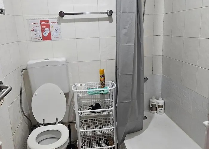 Spacious Guest * ליסבון