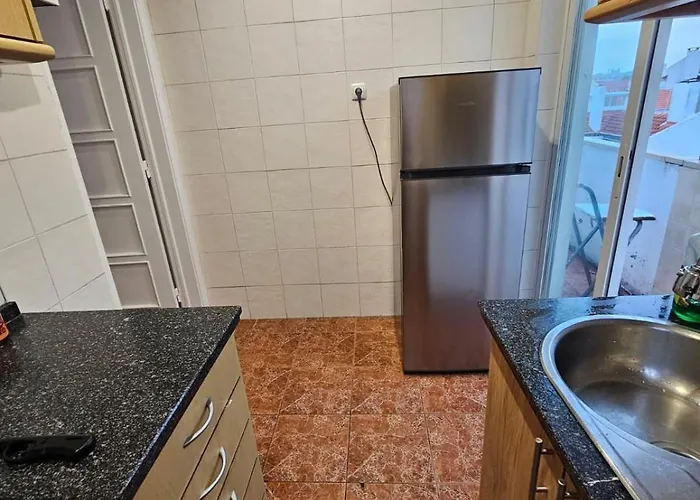 Spacious Guest Δωμάτια σε οικογενειακή κατοικία *